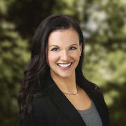Kelly Hasbach Real Estate Compass - 17.11.22