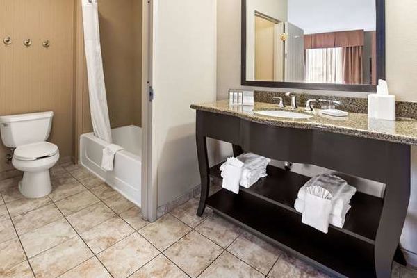 Hampton Inn & Suites Banning-Beaumont - 10.12.22