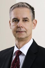 Tupalo De Berlin Ergo Versicherung Taner Karacalar