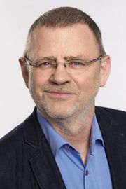 Tupalo De Berlin Ergo Versicherung Taner Karacalar