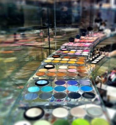 Shara Makeup Studio - 18.12.13