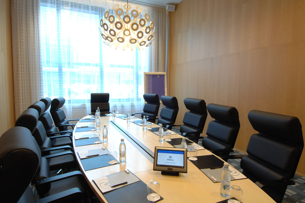 Hilton Helsinki Airport - 01.02.13